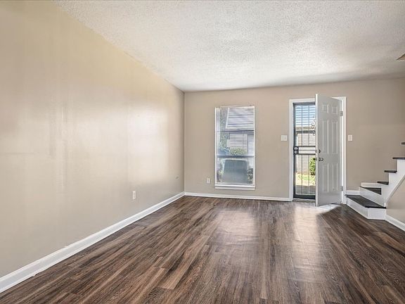 4th image of 1500 E Shelby Dr #Vc4640