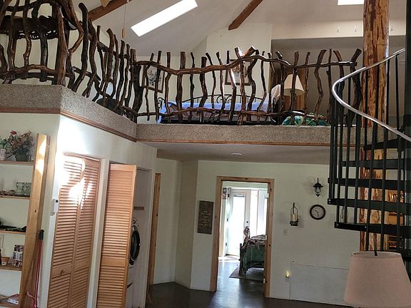 4th image of 3635 Cahuilla Cir