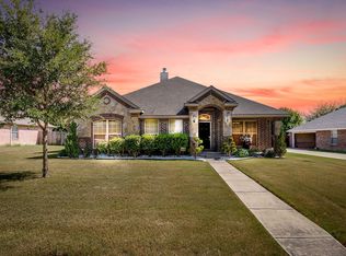 110 Sheri Way, Red Oak, TX 75154