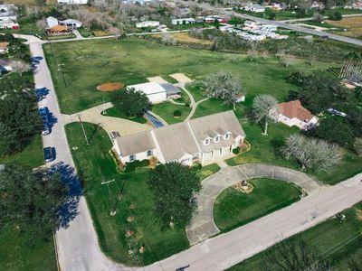 212 Green Ave, Palacios, TX, 77465