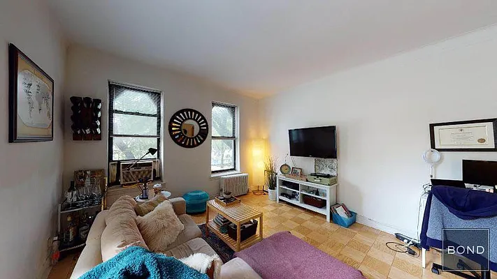 Rented by Bond New York | media 2