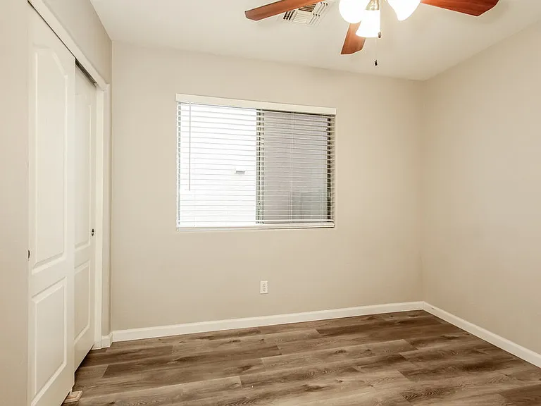 25549 W Winslow Ave — Photo 13