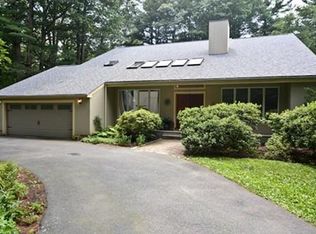 66 Beaver Pond Rd, Lincoln, MA 01773