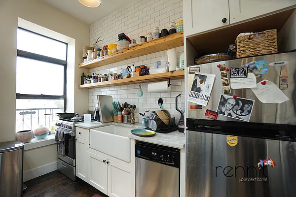 Rented by Rennit Inc. | media 4