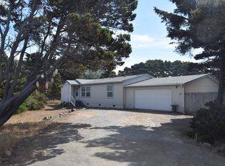 94530 Jean St, Gold Beach, OR 97444