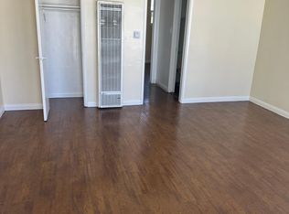 159 W 52nd St #A, Long Beach, CA 90805