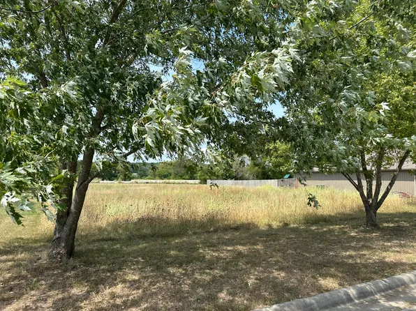 #17-5481 Anita Ave, Pleasant Hope, MO 65725