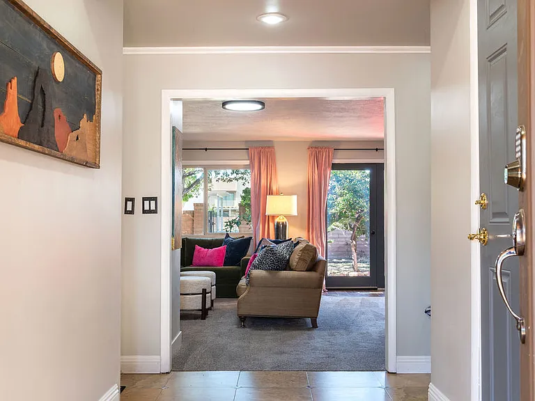 545 S Valley View Dr #137 — Photo 20