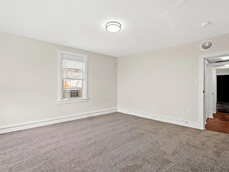 644 Center Ave #650 — Photo 4