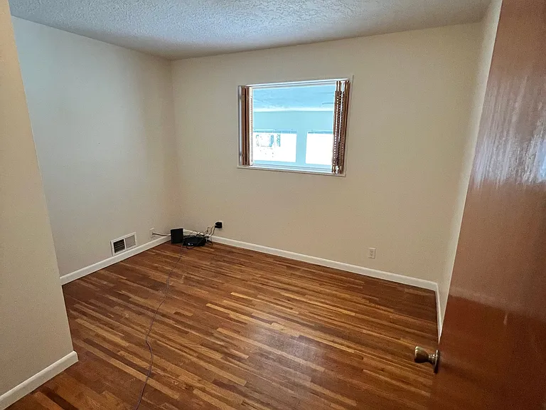 3604 Pitt St NE — Photo 18