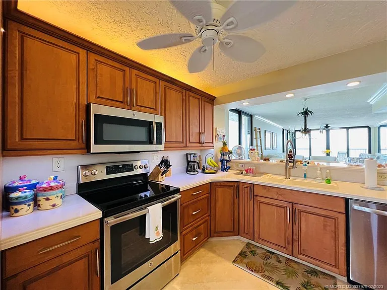 10600 S Ocean Dr #701 — Photo 17