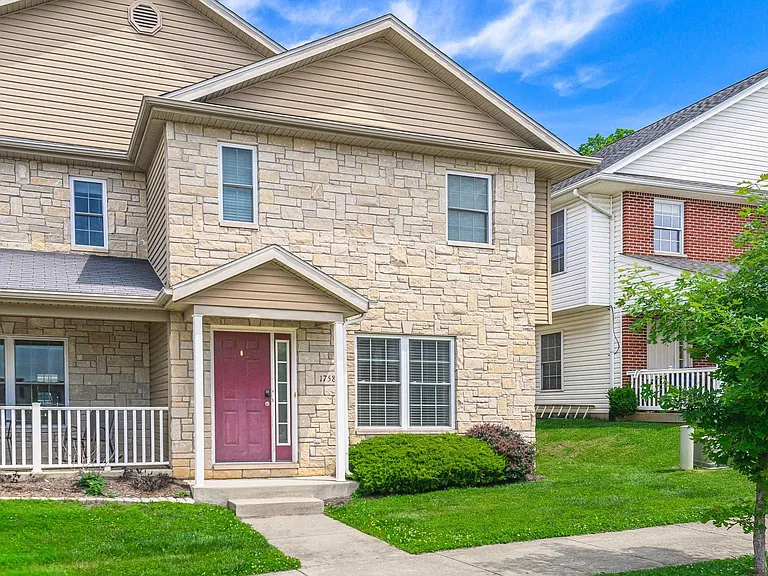 1758 W Eventide Dr — Photo 2
