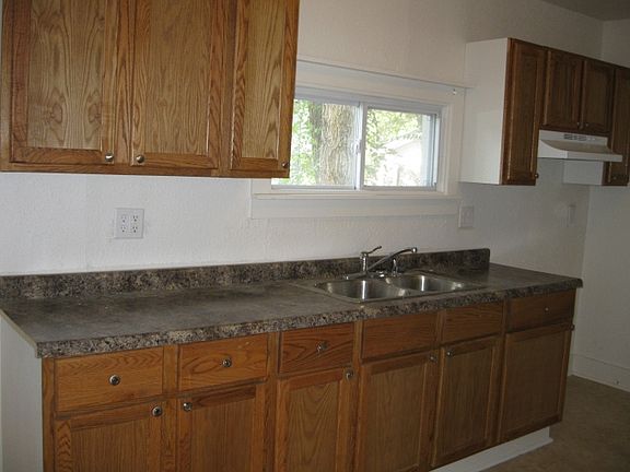 5th image of 3405 Arline Ave