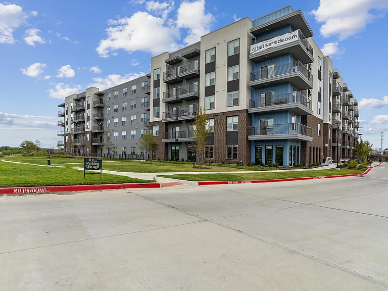 Alta Riverside — Photo 57