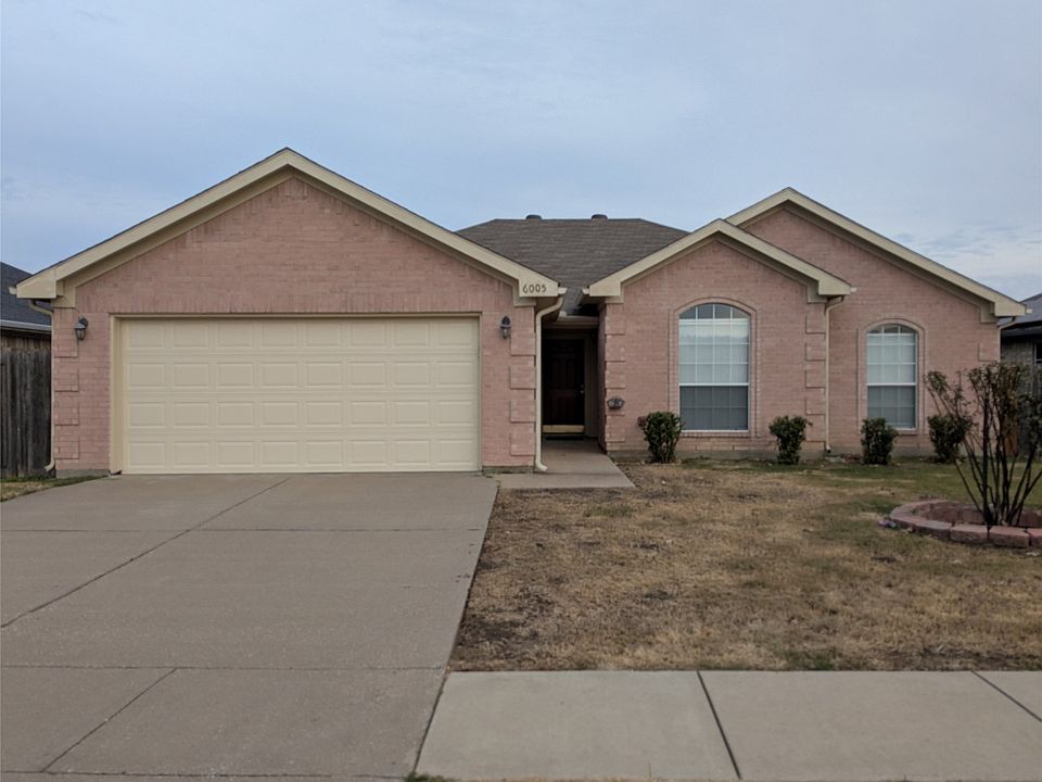 1st image of 6005 Harwood Crossing Dr
