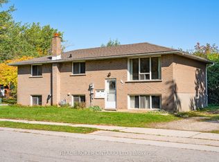 530 Glen Forrest Blvd, Waterloo, ON N2L4J1