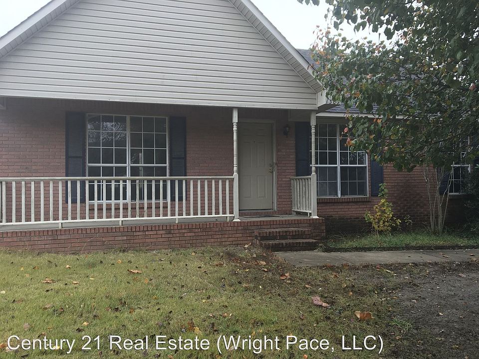 2nd image of 1307 Golf Course Dr