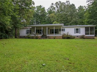119 Lisa Ln, Seneca, SC 29664