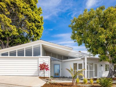 17601 Tramonto Dr, Pacific Palisades, CA, 90272