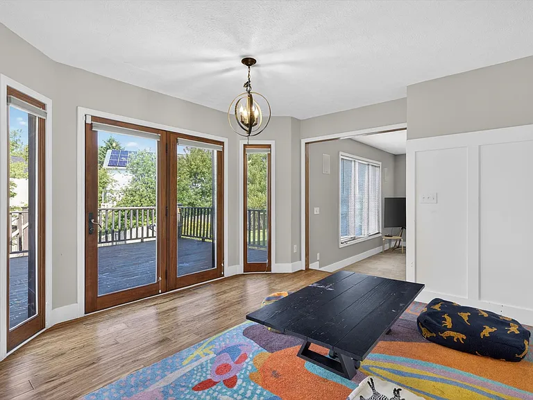 3326 S Forrester St — Photo 30