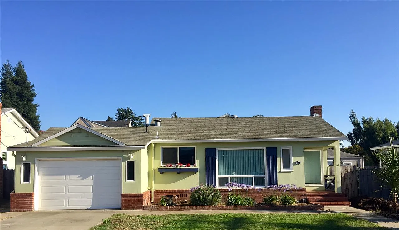 3851 Mabel Ave photo 1