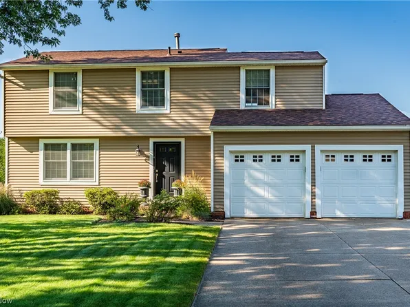 7693 Ellie Pl, Mentor, OH 44060