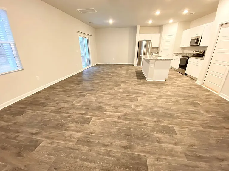 326 Ladyfish Loop NW — Photo 4
