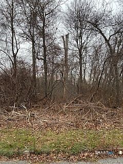 2nd image of 28 Tower Lane