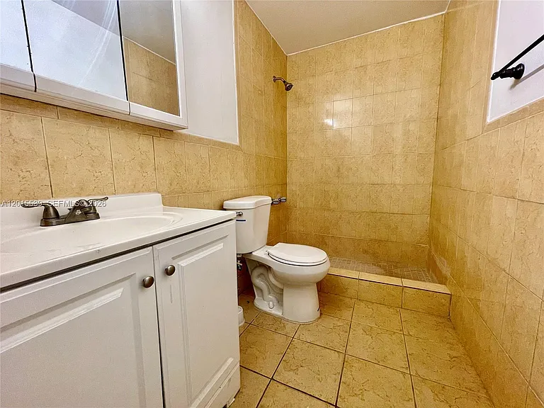 2621 Riverland Dr #2 — Photo 10