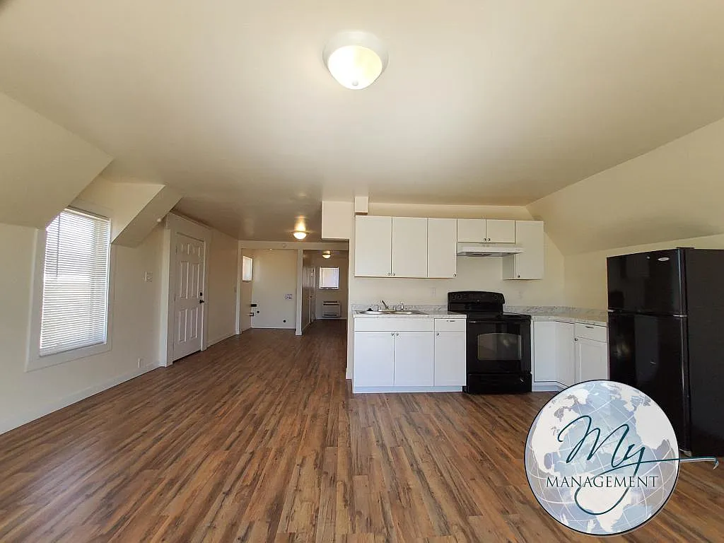 $1255 | 2-bed 1-bath House | 396 N 300 W Jerome, ID 83333 — Photo 3