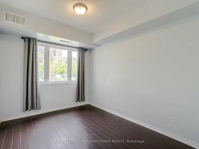 570 Lolita Gdns #119 — Photo 17