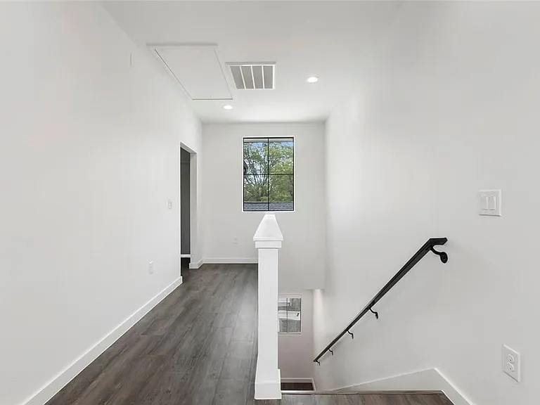 7512 Delafield Ln #A — Photo 3