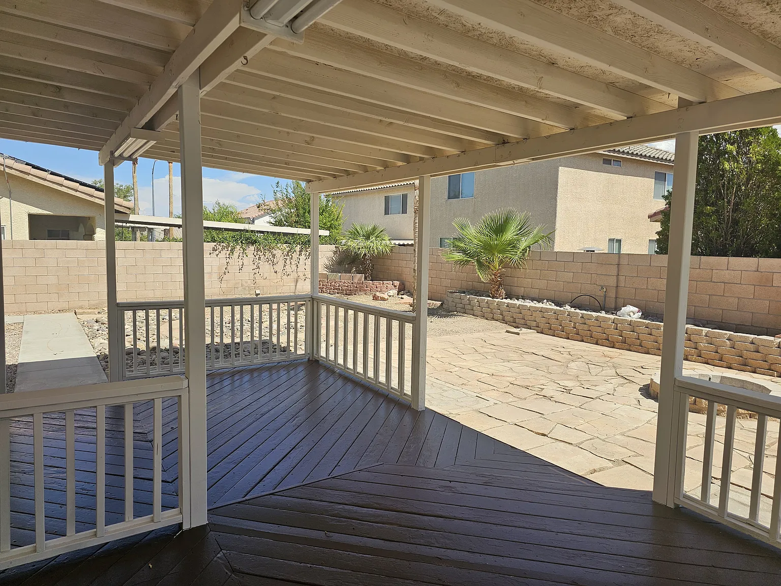 4 bed, 3260 sqft, $3,095 — Photo 3