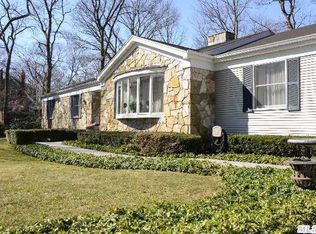 150 Washington Ave, Port Jefferson, NY 11777