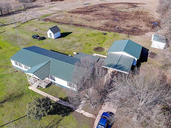 2nd image of 415 County Road 2420
