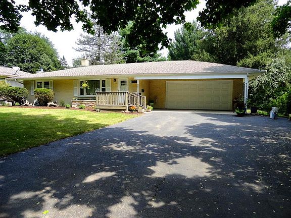 3rd image of 228 N Van Nortwick Ave