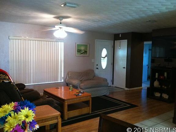 3rd image of 1033 Alta Dr