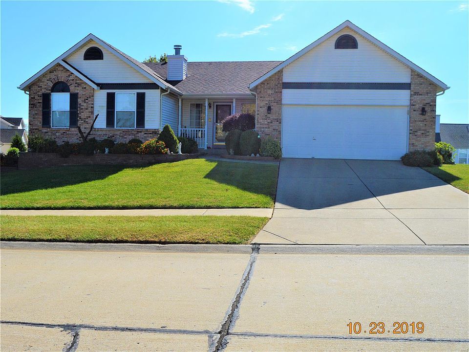 1st image of 2301 Malibu Dr
