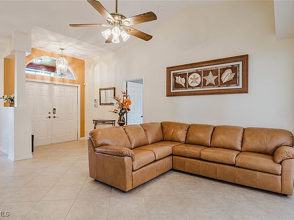 5th image of 212 SE 30th Ter