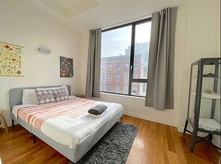 230 Grand St #2N, Brooklyn, NY 11211