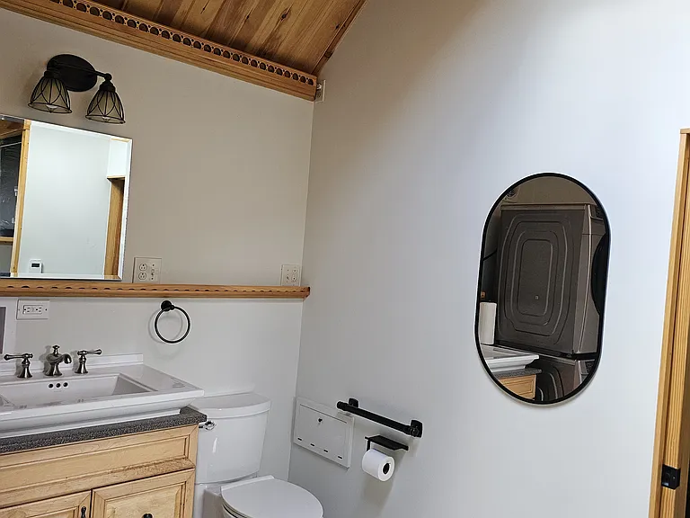 1st Floor bathroom