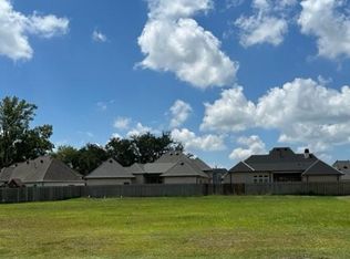 328 Cypress Crossing Dr, Belle Chasse, LA 70037