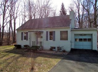 101 S Circle Dr, Vestal, NY 13850
