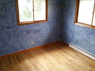 405 S Ventura Ln, Whitewater, WI 53190