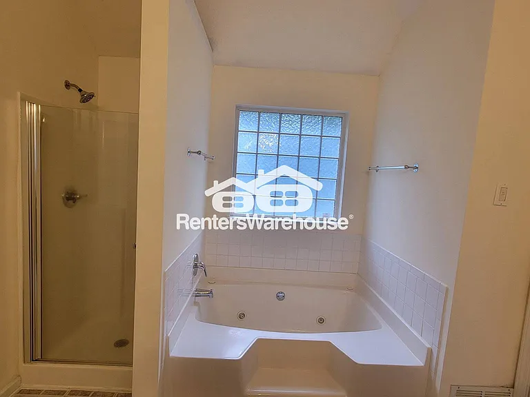 118 Laughlin Dr — Photo 19