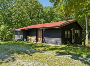 710 Shine Ln, Cadiz, KY 42211