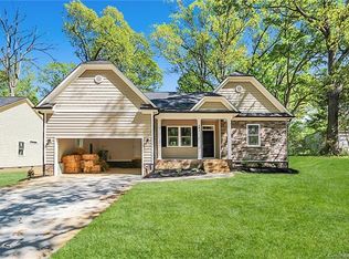 404 Belton Ave, Mount Holly, NC 28120