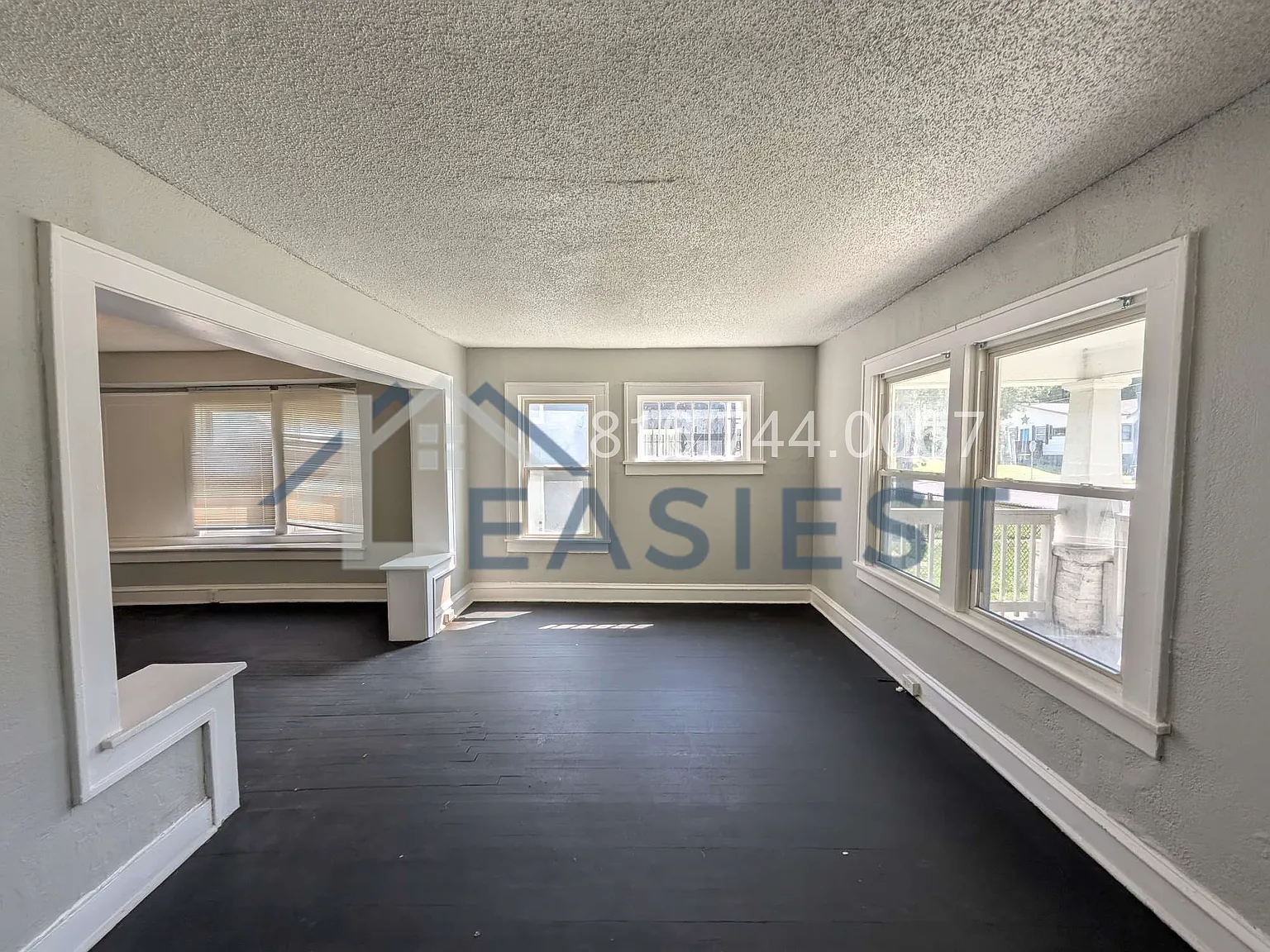3 bed, 1240 sqft, $895 — Photo 3