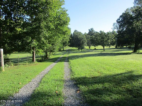 3rd image of 195 Horton Bridge Rd