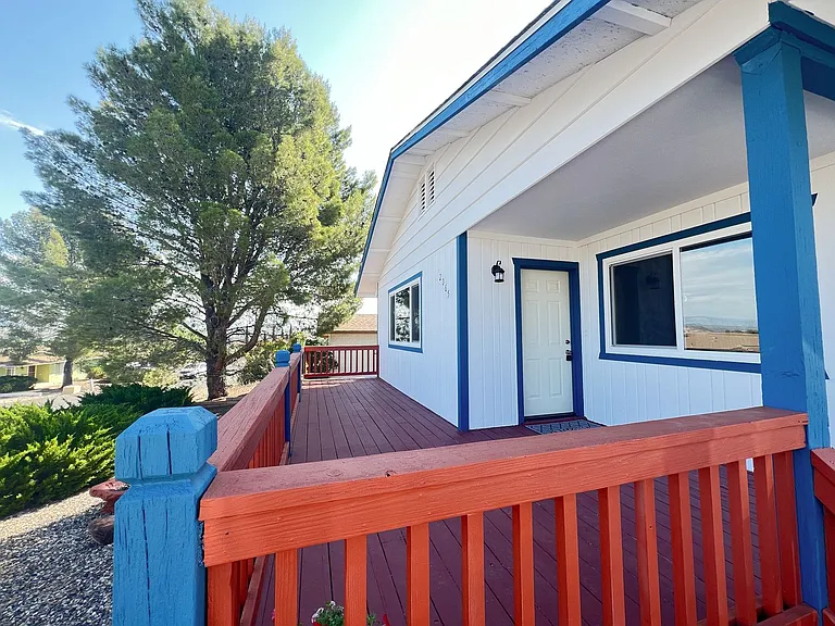 2065 S Cayuse Trl — Photo 10